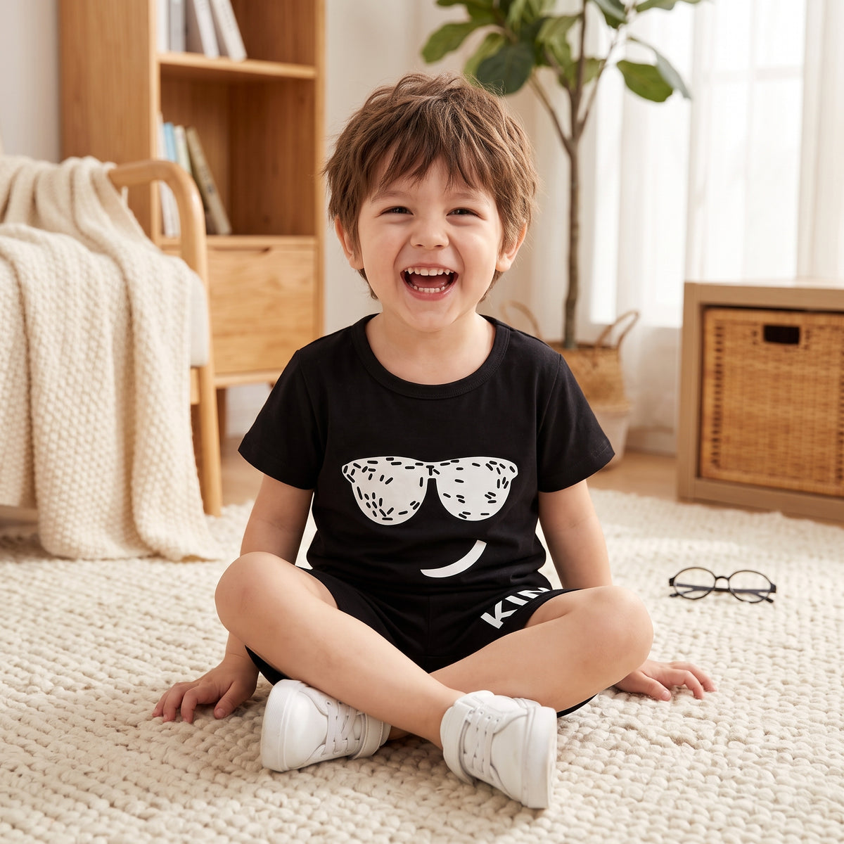 Kind Graphic T-Shirt & Shorts Set