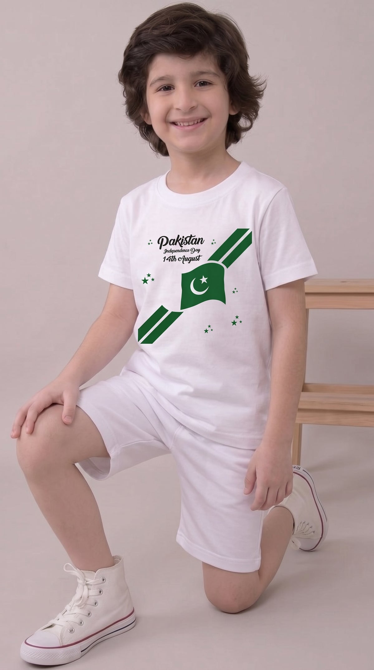 Waving Pakistan Flag T-Shirt & Shorts Set